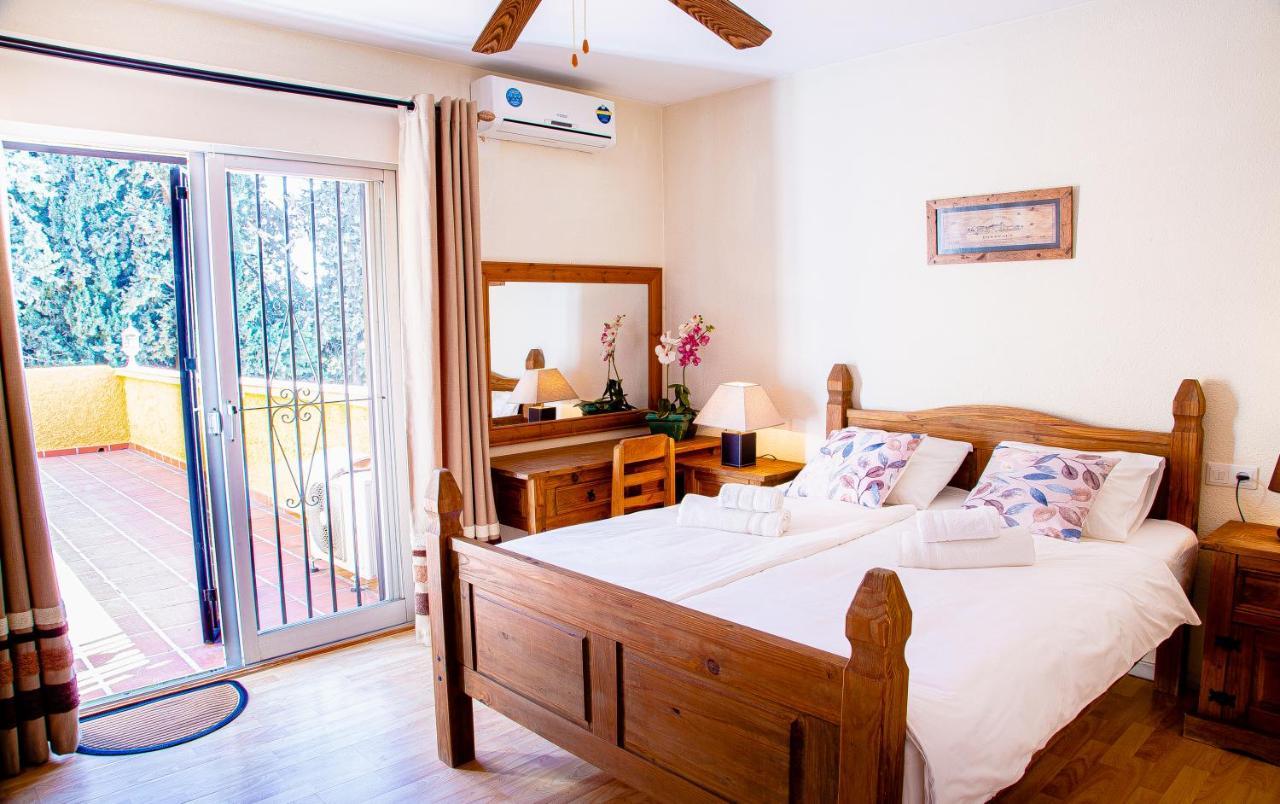 Villa Maria In El Rosario - Mit Sicht Auf Gibralta Marbella Exterior foto
